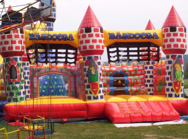 Skákací hrad s balónky